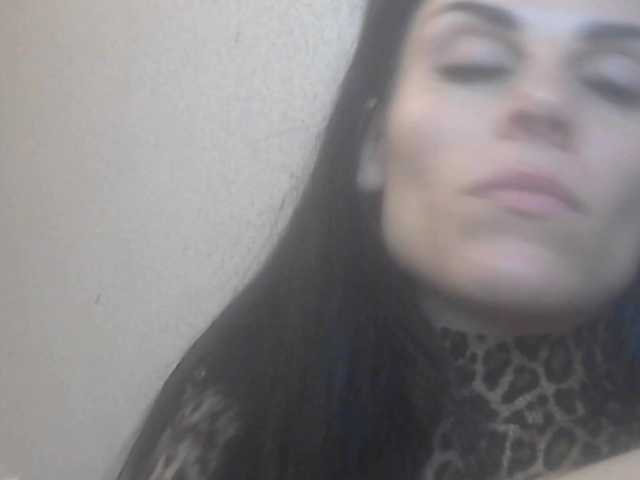 Gospozha-77's BongaCams show and profile