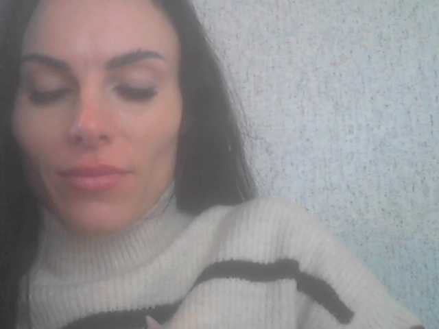 Gospozha-77's BongaCams show and profile