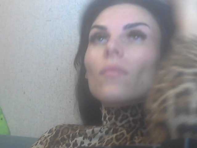 Gospozha-77's BongaCams show and profile