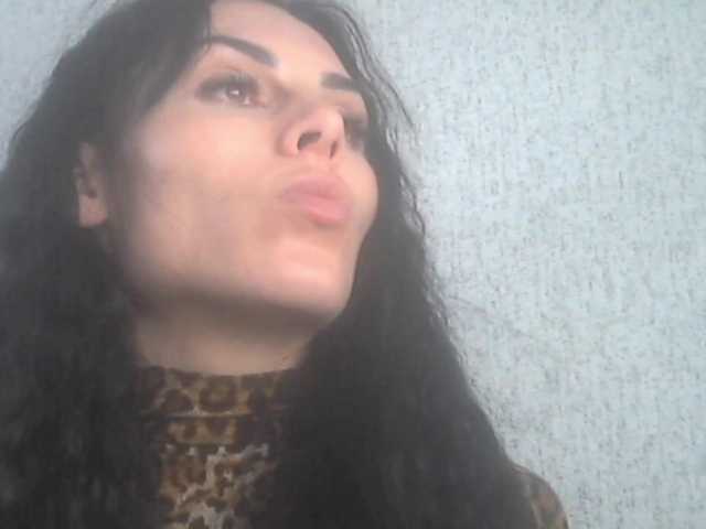 Gospozha-77's BongaCams show and profile