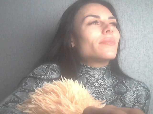 Gospozha-77's BongaCams show and profile