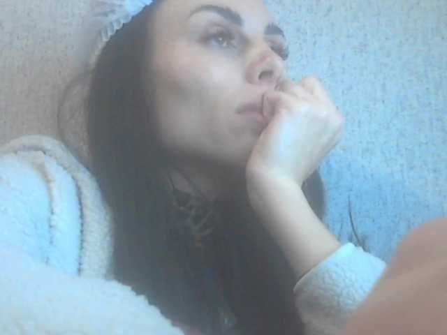 Gospozha-77's BongaCams show and profile