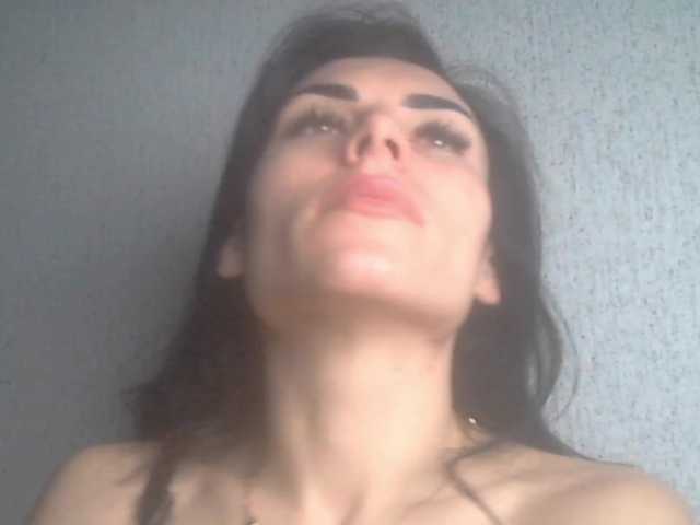 Gospozha-77's BongaCams show and profile