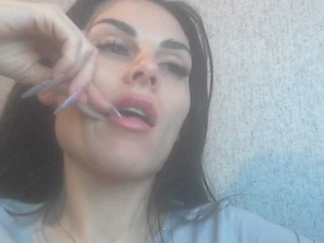 Gospozha-77's BongaCams show and profile