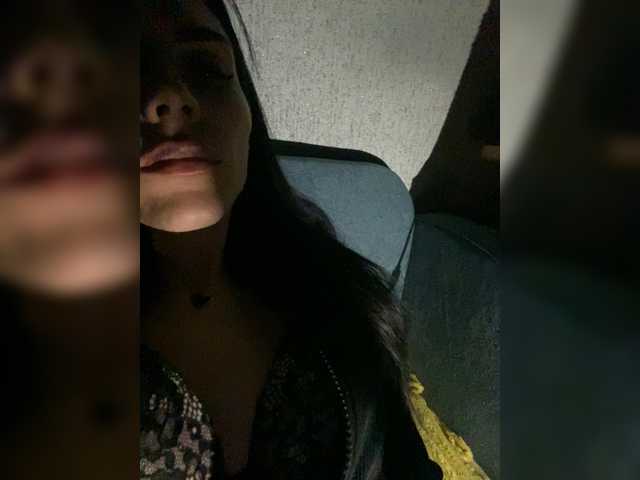 Gospozha-77's BongaCams show and profile