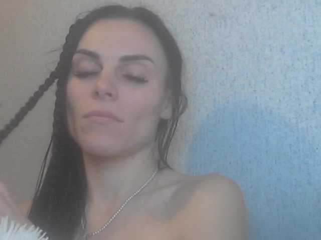 Gospozha-77's BongaCams show and profile