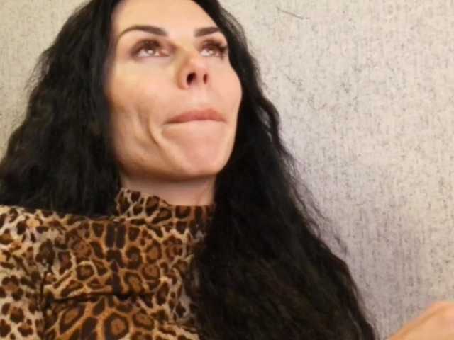 Gospozha-77's BongaCams show and profile