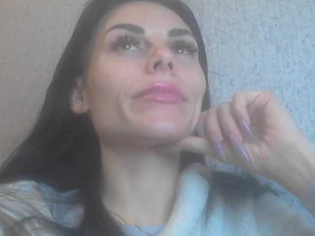 Gospozha-77's BongaCams show and profile