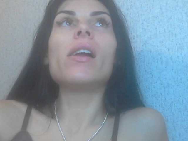 Gospozha-77's BongaCams show and profile