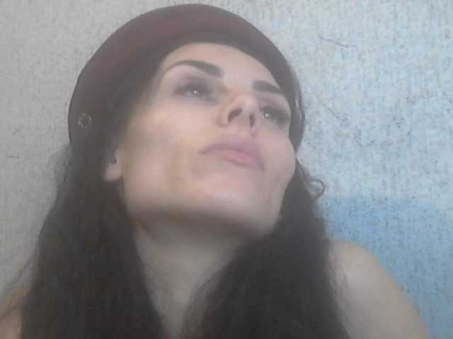 Gospozha-77's BongaCams show and profile