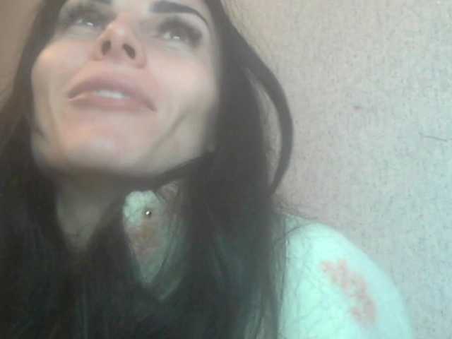 Gospozha-77's BongaCams show and profile