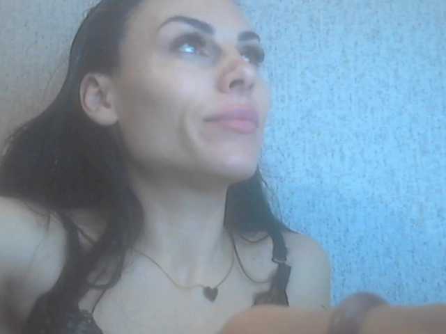 Gospozha-77's BongaCams show and profile