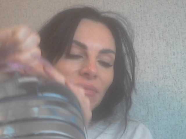 Gospozha-77's BongaCams show and profile