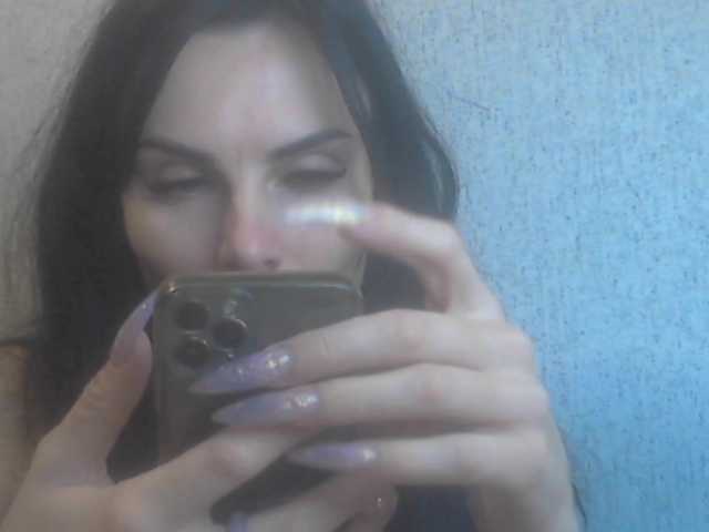 Gospozha-77's BongaCams show and profile