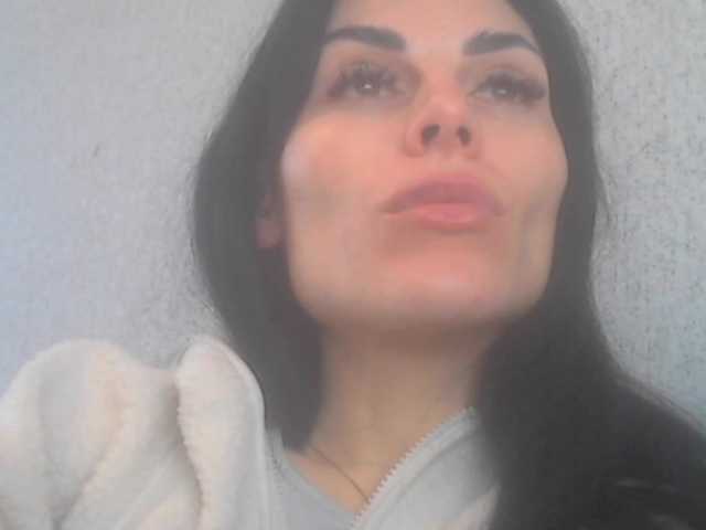 Gospozha-77's BongaCams show and profile