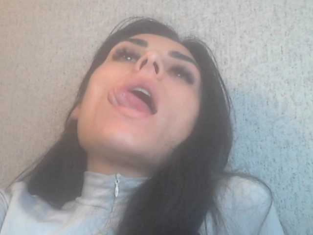 Gospozha-77's BongaCams show and profile