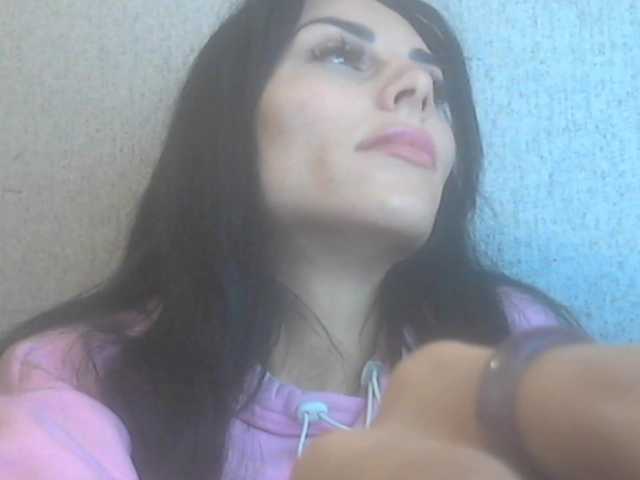 Gospozha-77's BongaCams show and profile