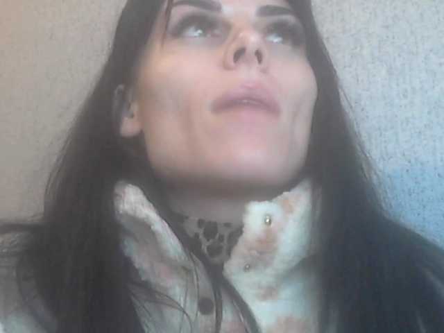 Gospozha-77's BongaCams show and profile