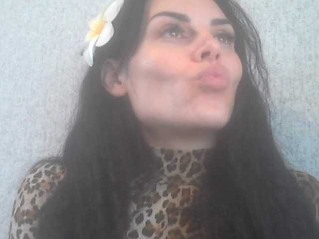 Gospozha-77's BongaCams show and profile