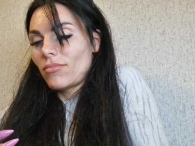 Gospozha-77's BongaCams show and profile