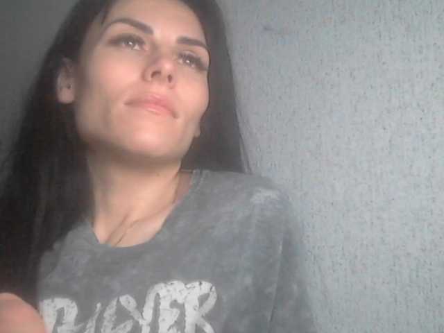 Gospozha-77's BongaCams show and profile