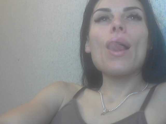 Gospozha-77's BongaCams show and profile