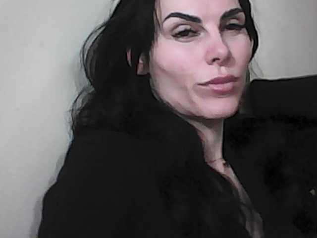 Gospozha-77's BongaCams show and profile