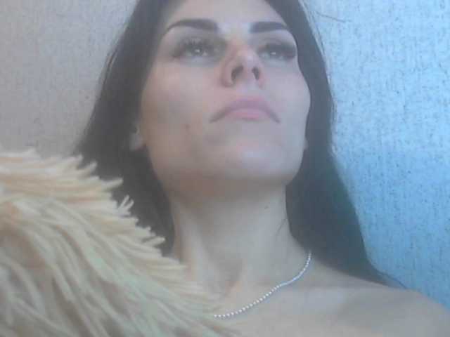 Gospozha-77's BongaCams show and profile