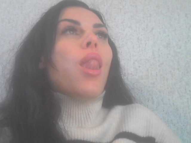 Gospozha-77's BongaCams show and profile