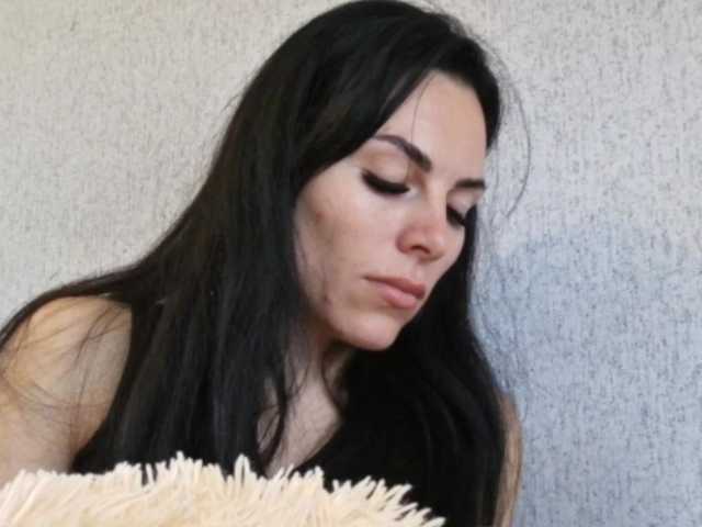 Gospozha-77's BongaCams show and profile