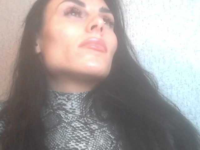 Gospozha-77's BongaCams show and profile