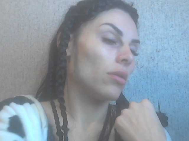 Gospozha-77's BongaCams show and profile