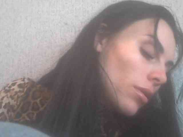 Gospozha-77 Live Webcam on BongaCams