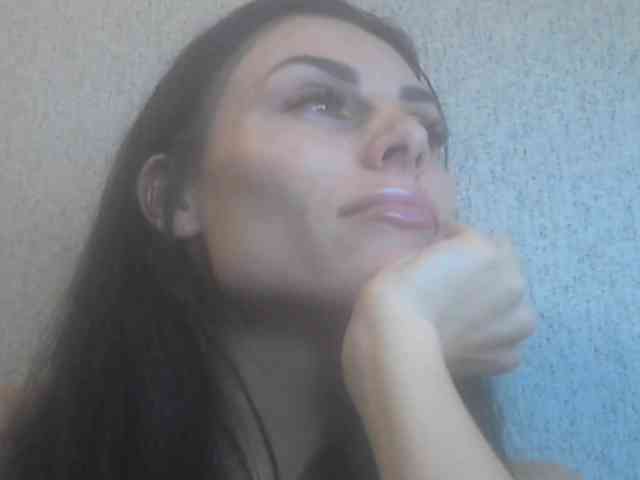 Gospozha-77 Live Webcam on BongaCams