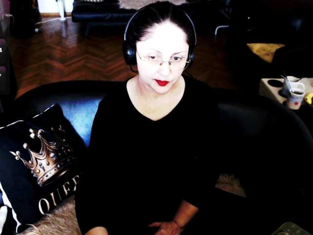 1imperatriza's BongaCams show and profile