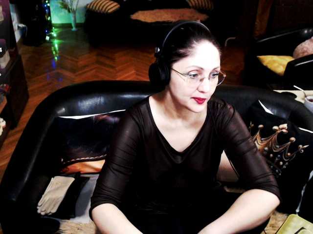 1imperatriza's BongaCams show and profile