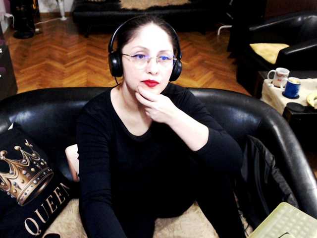 1imperatriza cam belle