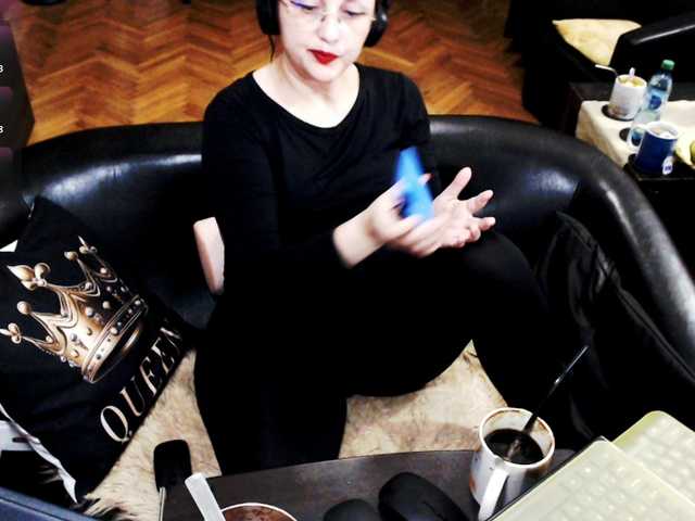 1imperatriza cam belle