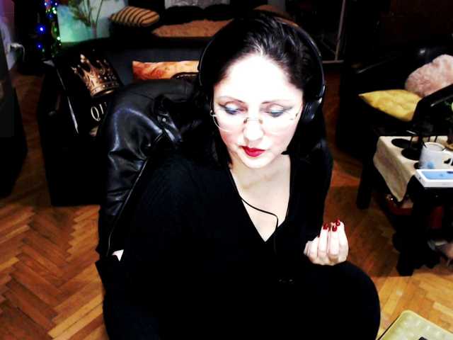 1imperatriza's BongaCams show and profile