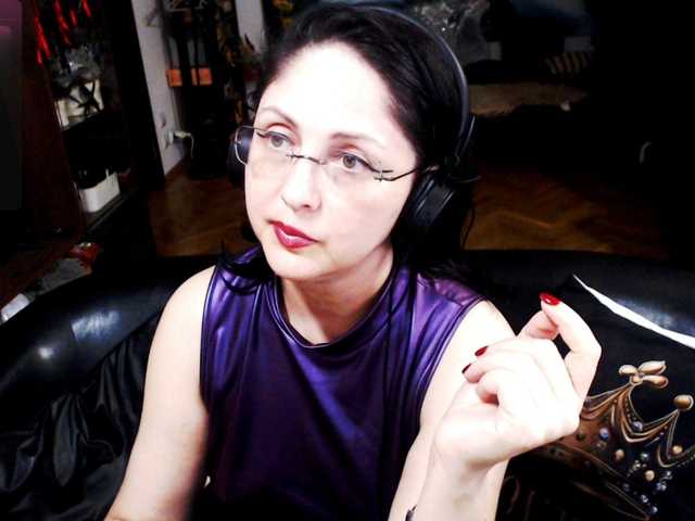 1imperatriza's BongaCams show and profile