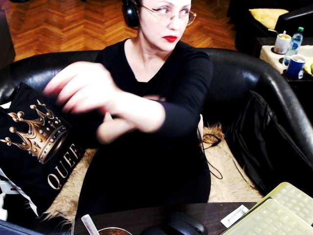 1imperatriza's BongaCams show and profile