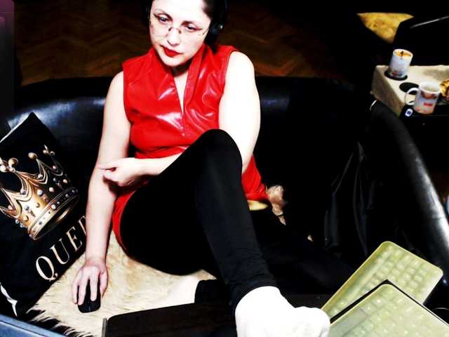 1imperatriza's BongaCams show and profile