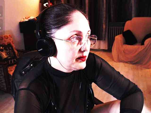 1imperatriza Live Webcam on BongaCams