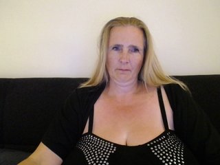 XXNikkie Porn Show