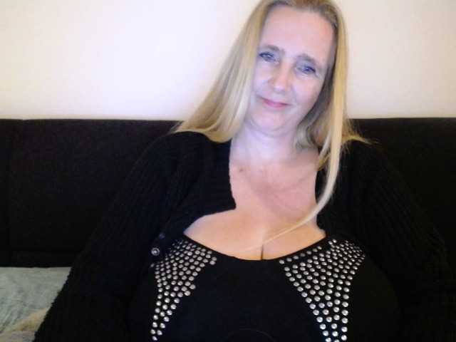 XXNikkie Live Cam on BongaCams and RICams