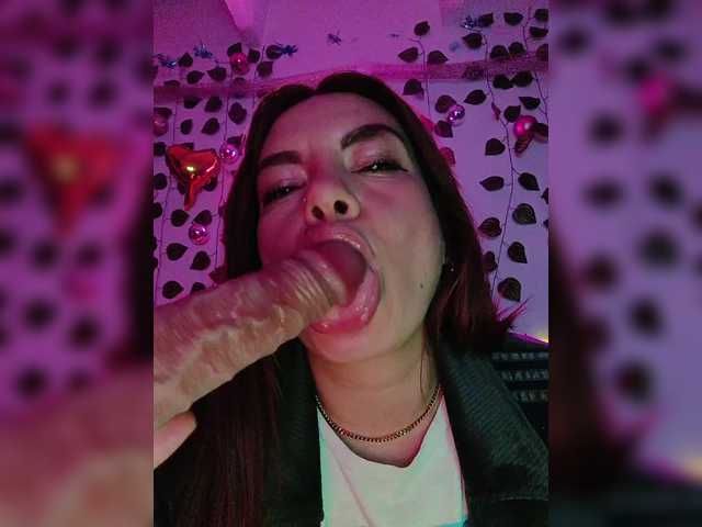 Duramapola's BongaCams show and profile