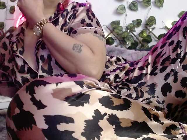 Duramapola's BongaCams show and profile