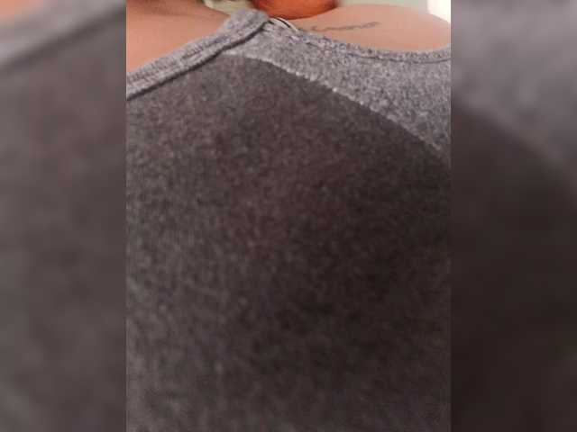 le modèle Cocochanell est en webcam porno dans un show sur le site bongacams, il possède les tags suivants: Latino/Hispanic,Redhead,Trimmed