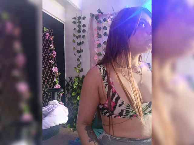 Cocochanell webcam