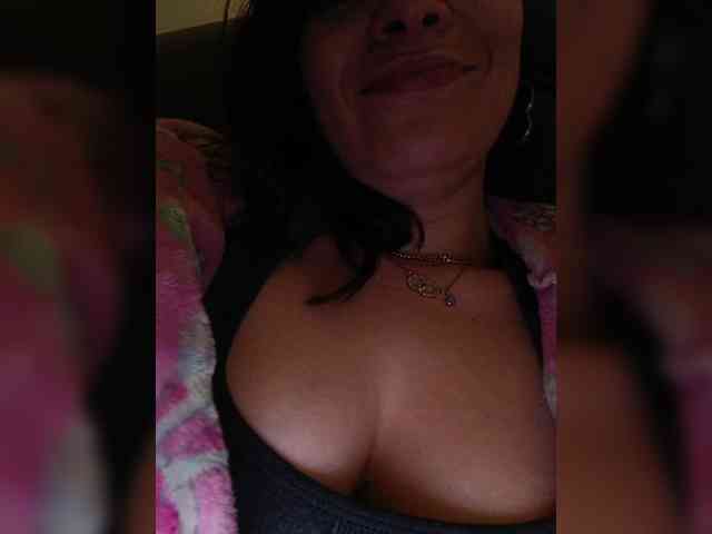 Cocochanell webcam